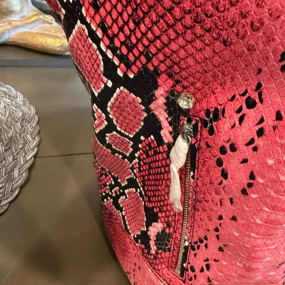 Guess python Natalia Jacket - Picture 10 of 16